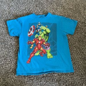 Boys 10/12 Marvel Avengers tee